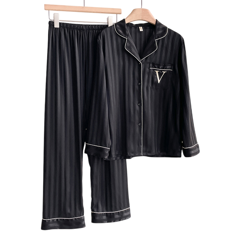 VICTORIAS SECRET BLACK SILK NIGHT GOWN