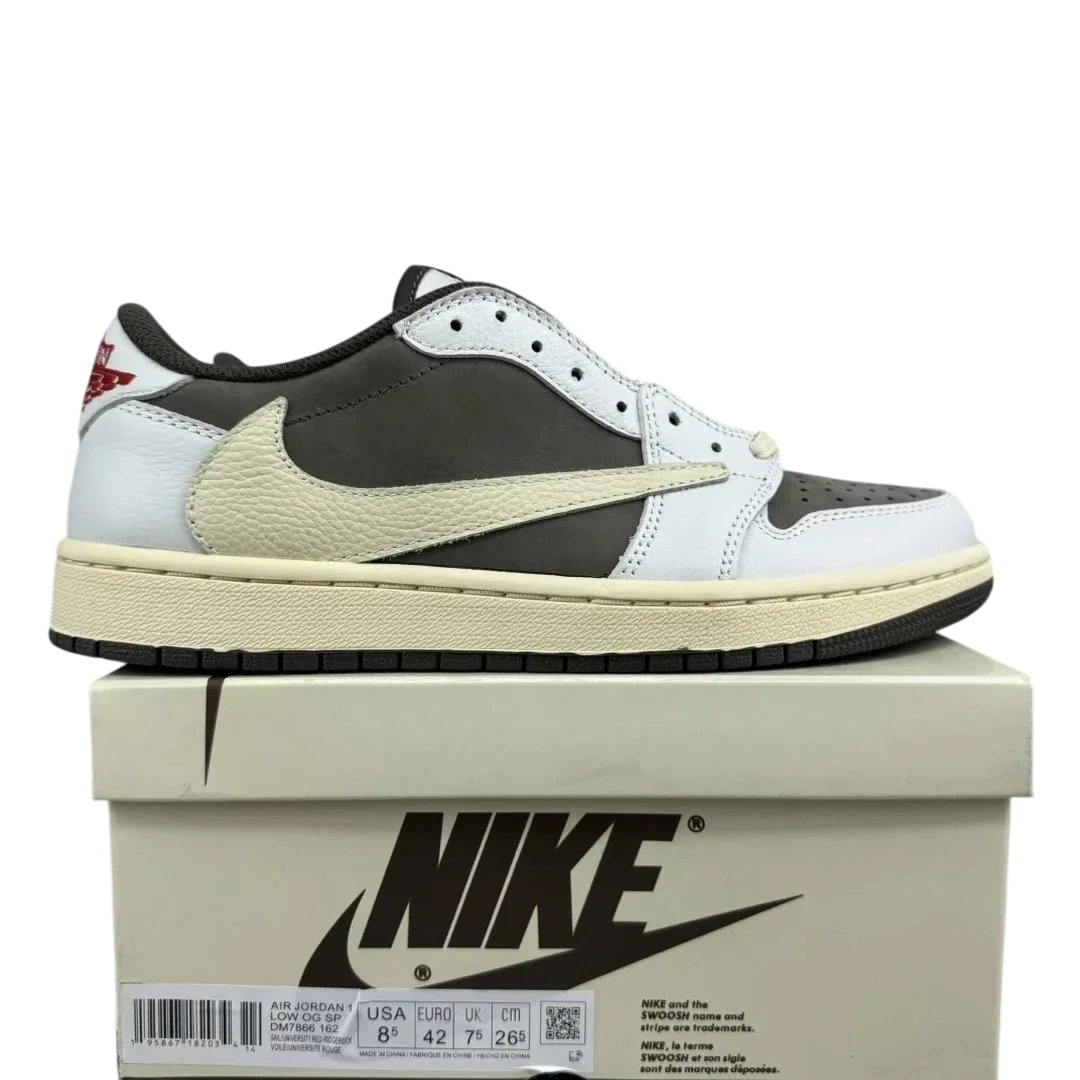NIKE X TRAVIS SCOTT GREEN BEIGE