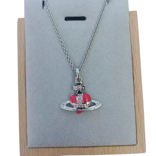 VIVIENNE HEARTWOOD RED PENDANT