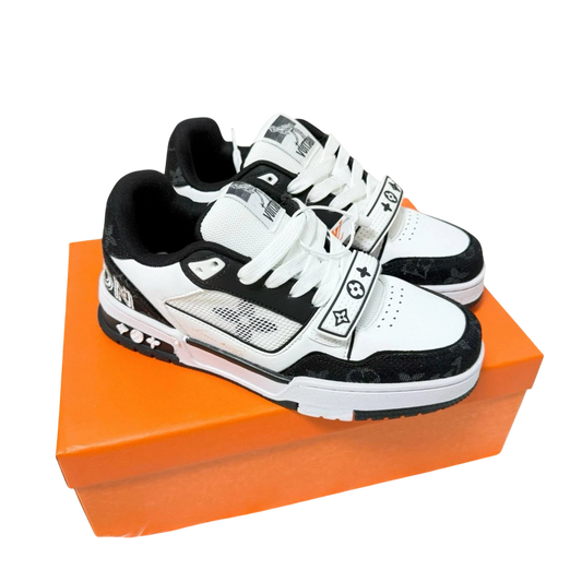 LV SNEAKERS VELC size 42