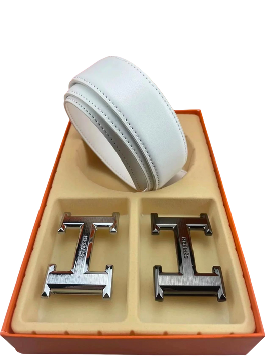 HERMES WHITE BELT WITH SILVER AND BLACK BUCKLE